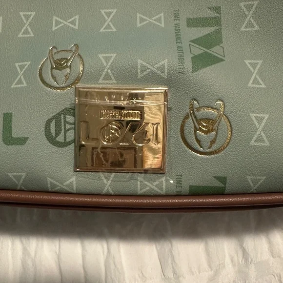 ✨Loungefly Loki Purse✨ - Picture 6 of 7